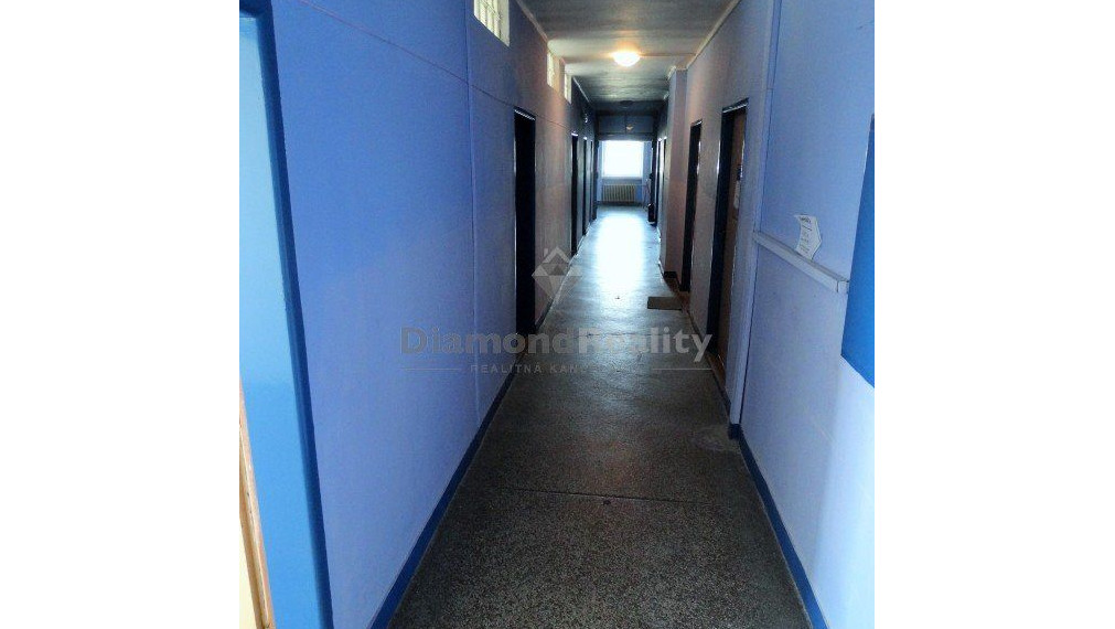 Na prenájom kancelárske priestory,24m2 Košická, Prešov