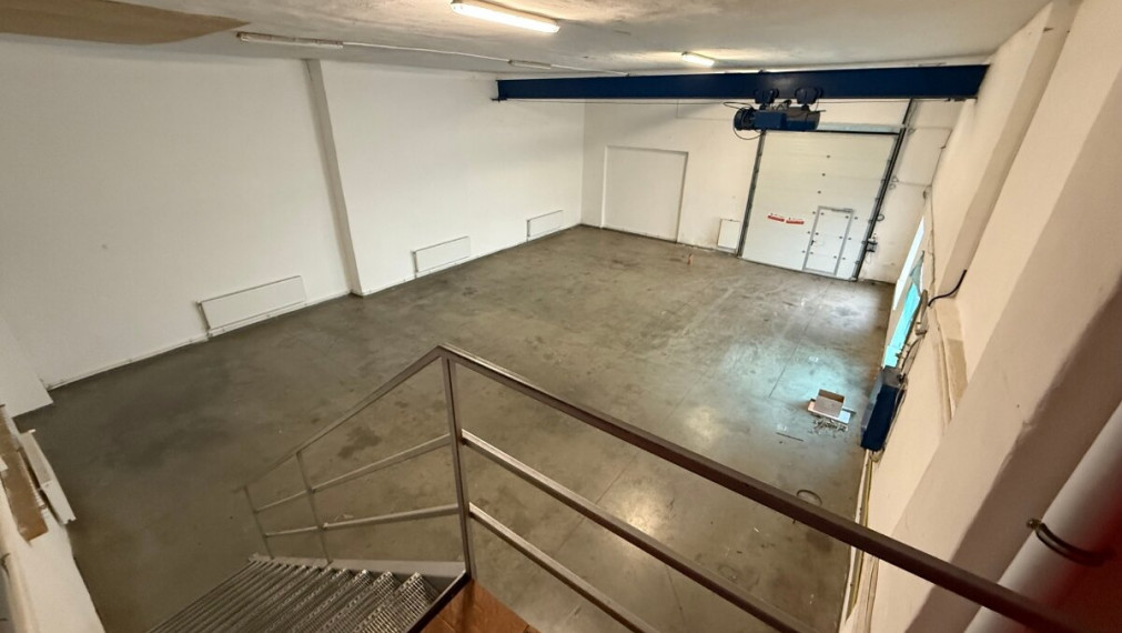 Na prenájom sklad s kanceláriou na Jesennej ul. v Prešove