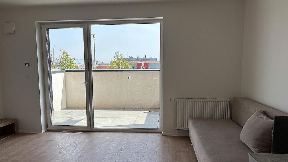 Na prenájom pekný 1 izbový byt novostavba Mikovíniho, Trnava