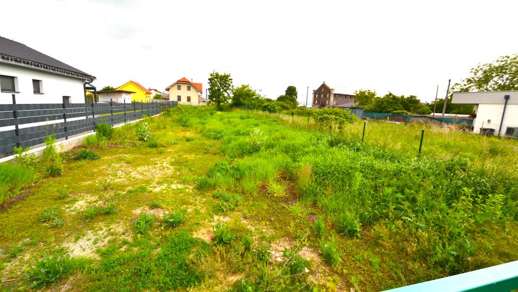Predáme stavebný pozemok Košice-Čaňa, 751 m², STAVEBNÉ POVOLENIE, DOHODA