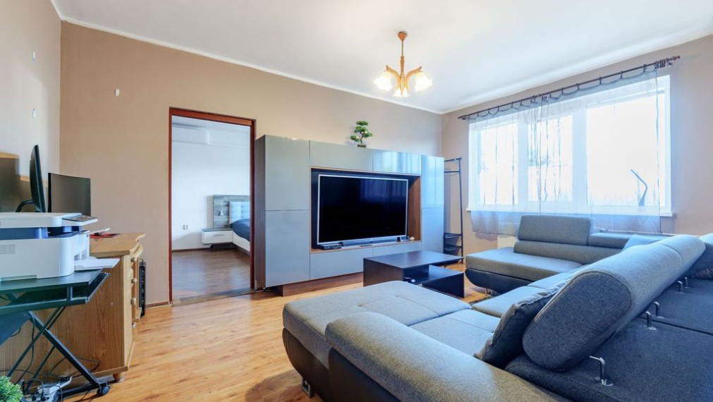 "Predaný" Ponúkam na predaj 2 izbový byt na Terase, ul. Popradská