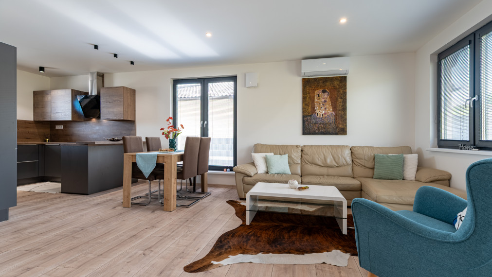 NA PREDAJ NOVOSTAVBA RODINNÉHO DOMU V OBCI GYŇOV