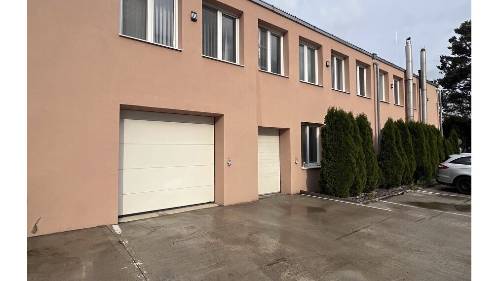 Na prenájom výrobné a skladové priestory v Veľkom Šariši