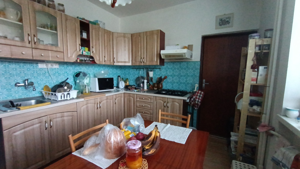 Ponúkame na predaj útulný rodinný dom v obci Beladice – ideálne bývanie pre rodinu!