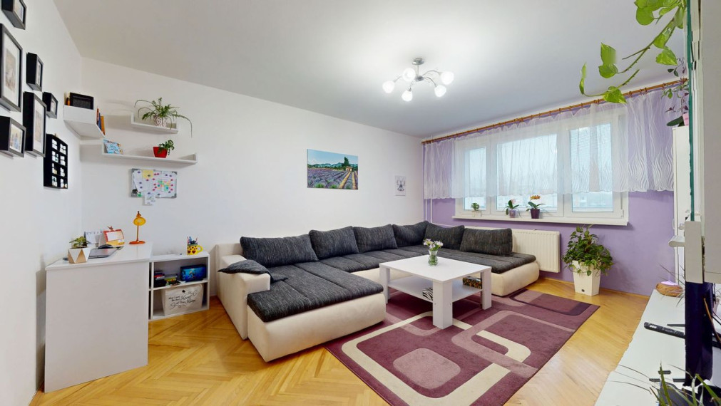 REZERVOVANÉ! Na predaj 3 izbový byt, Maďarská ulica, sídlisko Ťahanovce, Košice