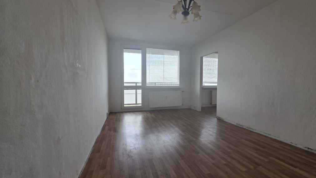 Ponúkam na predaj 1,5 izbový  byt Jaltská, Dargovských hrdinov