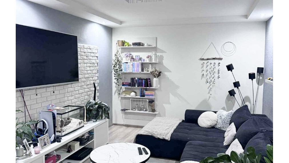 NOVÁ CENA | NA PREDAJ ZREKONŠTRUOVANÝ 3 IZBOVÝ BYT V ROŽŇAVE