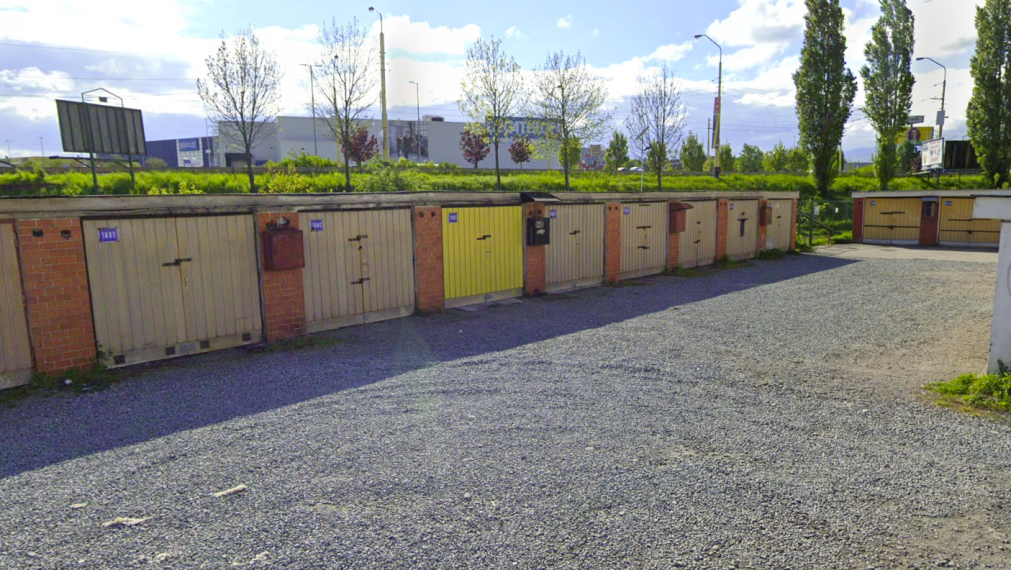 NA PREDAJ GARÁŽ | ULICA OSTRAVSKÁ