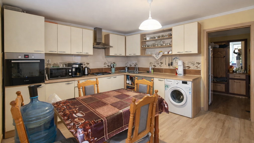 Na predaj priestranný rodinný dom, Malé Ozorovce, Trebišov