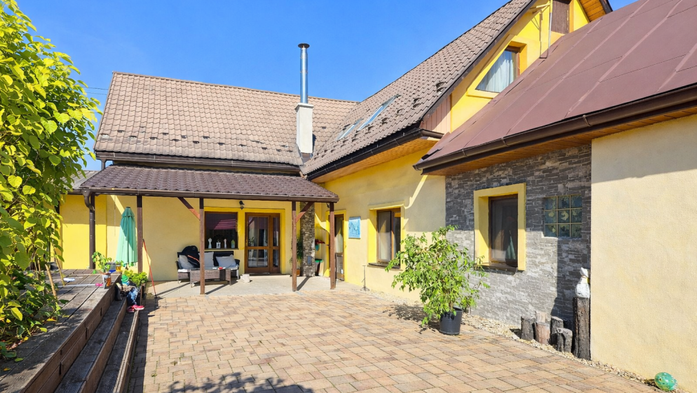 Na predaj priestranný rodinný dom, Valaliky, Košice - okolie