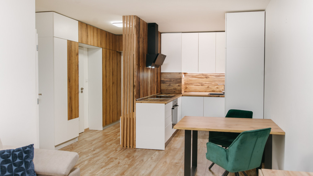 NA PREDAJ 2 IZBOVÝ BYT NA ULICI POPRADSKÁ ULICA, KOŠICE - ZÁPAD