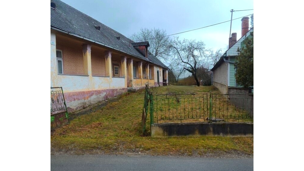 Na predaj rodinný dom s pozemkom,  Košická Polianka, Košice - Okolie