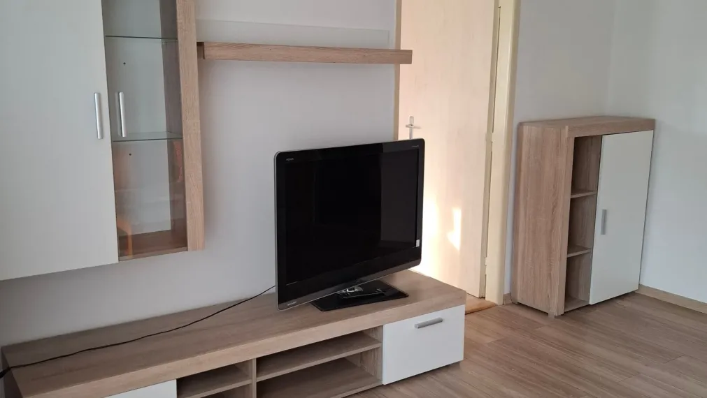 Na prenájom: príjemný 3-izbový byt v centre Nitry – Staré Mesto, Za Ferenitkou