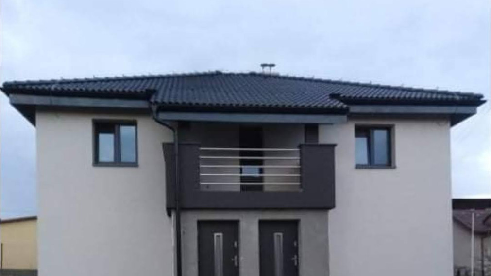 Na predaj rodinný dom s dvoma  3 izbovými  bytmi na Solivare