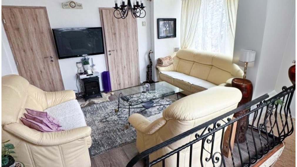 Na predaj murovaná chata, Medvedia hora,  Zemplínska Šírave