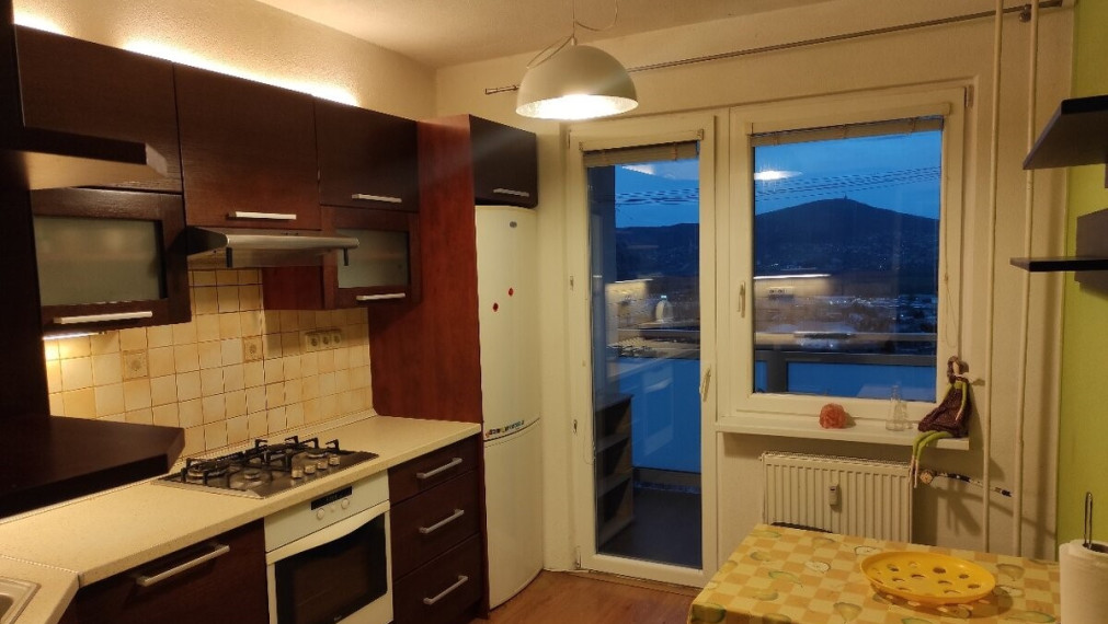 Na prenájom 3 izbový byt Nitra