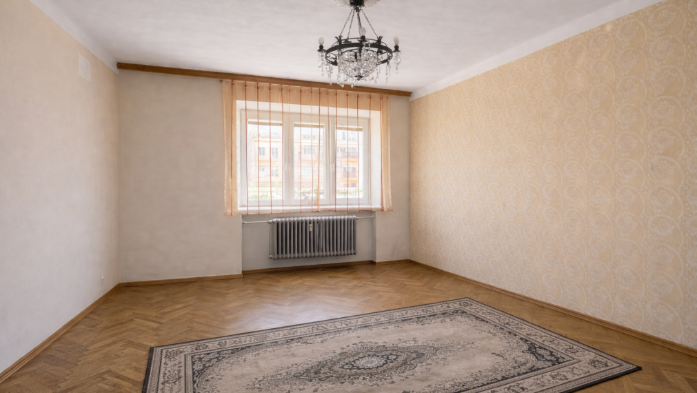 2 izbový tehlový byt s predzáhradkou v centre mesta – Zimná ulica, Košice – Staré Mesto