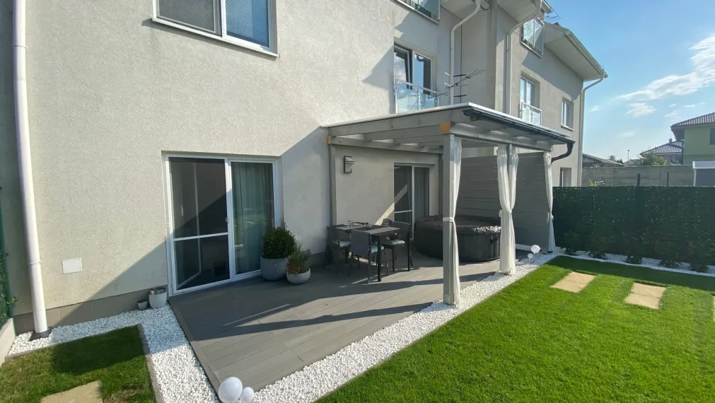 Na prenájom komplet zariaď 2 izbový byt terasa Biely Kostol