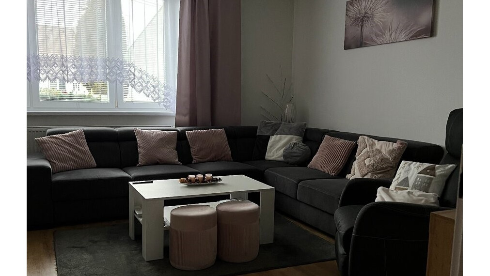 Na predaj pekný prerobený 5 izbový rodinný dom, Červeník.