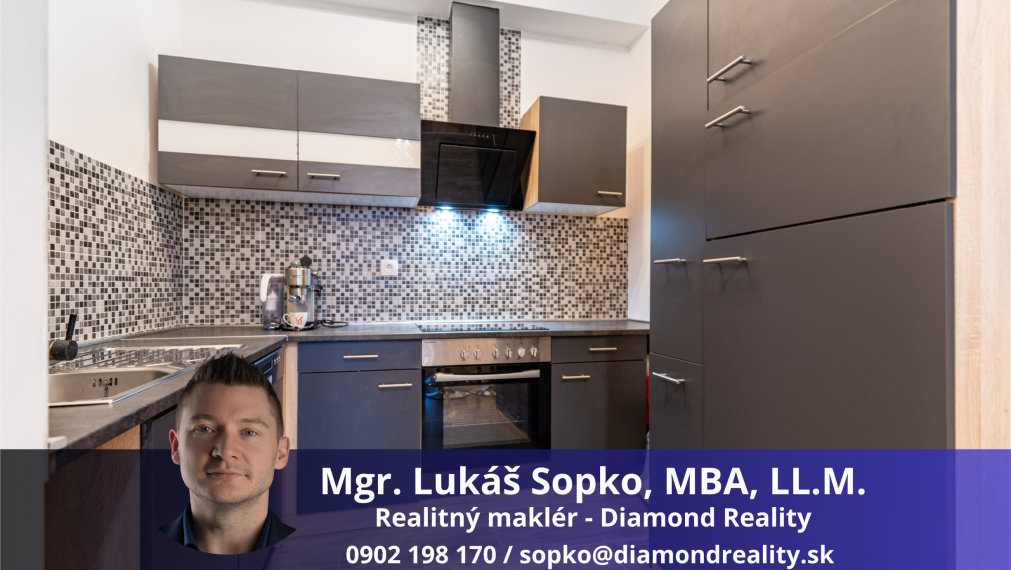 PREDAJ 2-IZBOVÉHO BYTU | ZELENÁ STRÁŇ | 1 PIVNICA | TERASA | VNÚTORNÉ PARKOVANIE