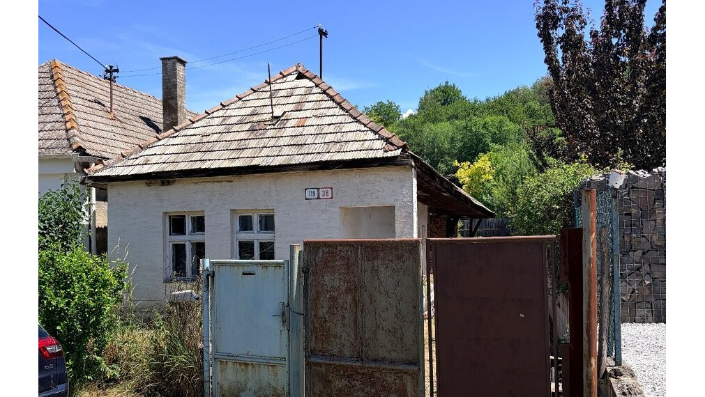 Na predaj rodinný dom so záhradkou pri Piešťanoch, Sokolovce
