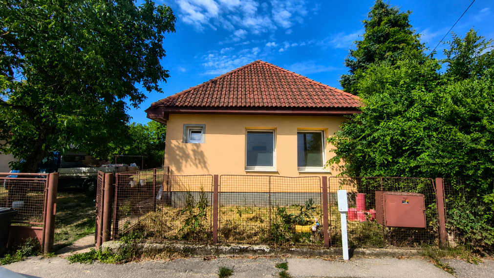 Na predaj rodinný dom v obci Čeľadice ihneď k nasťahovaniu