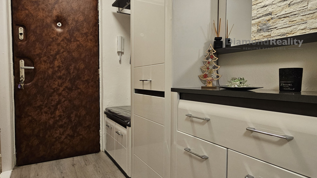 REZERVOVANÉ! Na predaj 1-izbový byt, Komenského, Košice