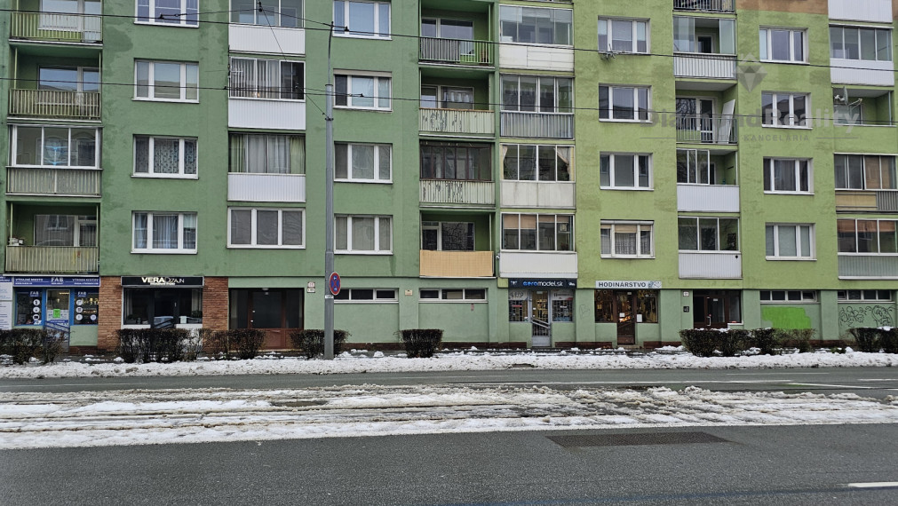 REZERVOVANÉ! Na predaj 1-izbový byt, Komenského, Košice