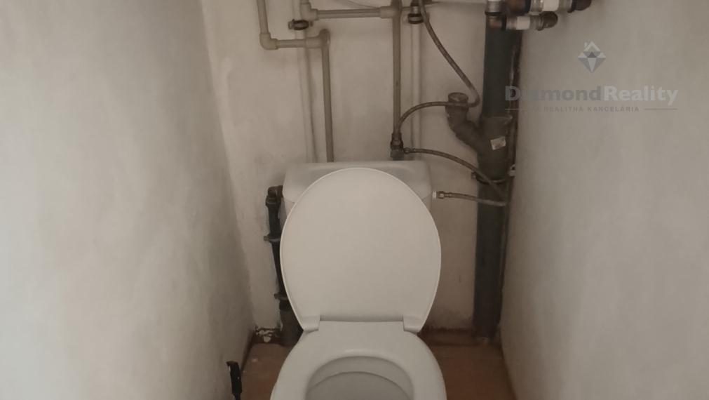 Na prenájom rodinný dom za skvelú cenu Cabaj-Čápor