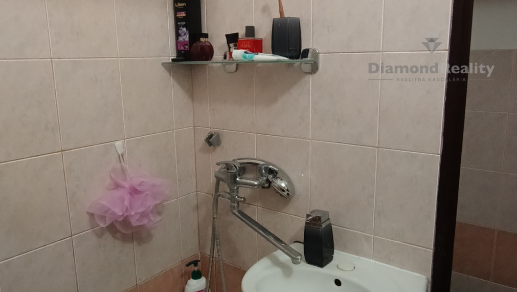 Diamond reality Nitra, s.r.o. ponúka na predaj garsónku v Nitre – Chrenová