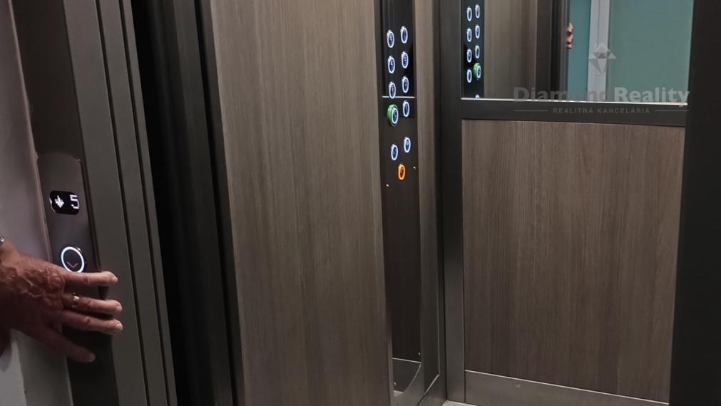 Diamond reality Nitra, s.r.o. ponúka na predaj garsónku v Nitre – Chrenová