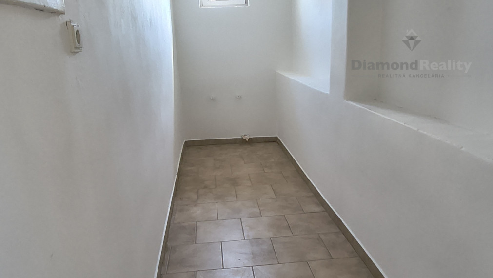 Na predaj rodinný dom v obci Čeľadice ihneď k nasťahovaniu
