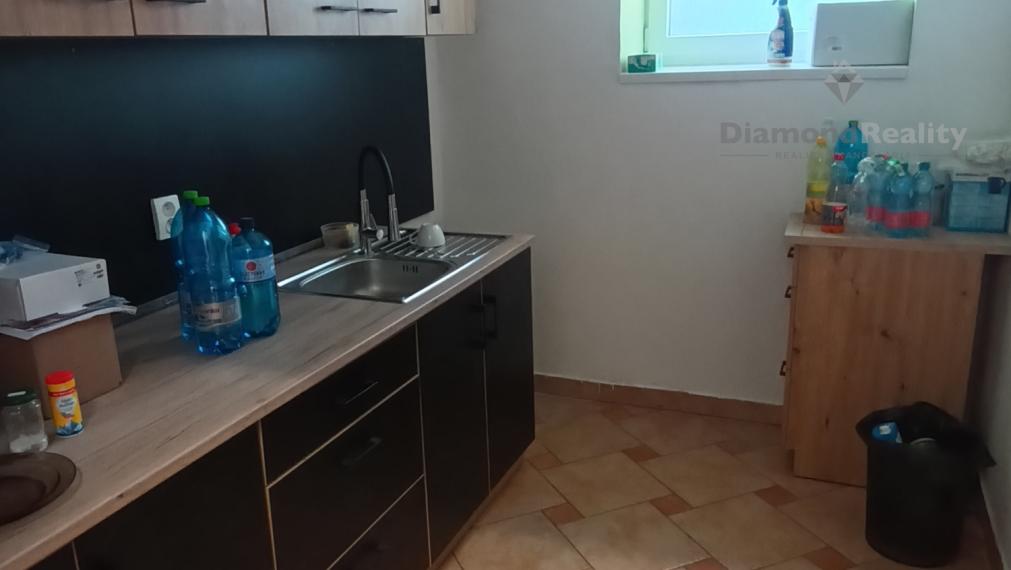 Na prenájom 2 izbový byt v rodinnom dome Nitra - Dolné Krškany