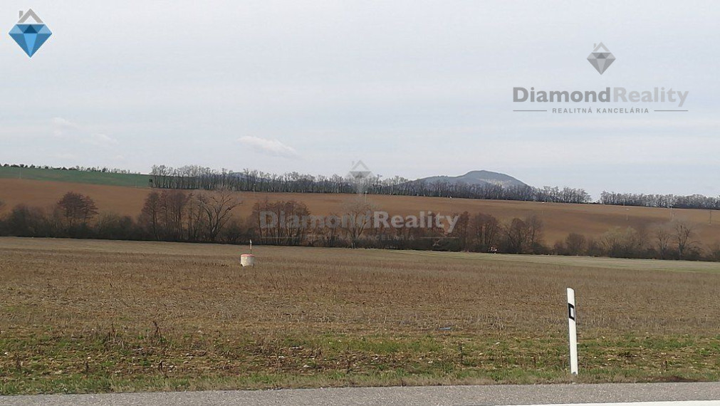 Na predaj pozemok kúsok od Beladíc - investičná príležitosť