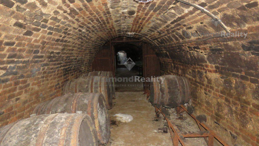 Vínna pivnica Kraľovský Chlmec