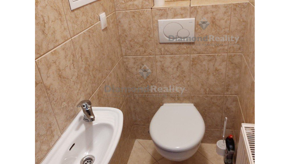 Na prenájom luxusný rodinný dom s nádherným výhľadom Nitra - Zobor