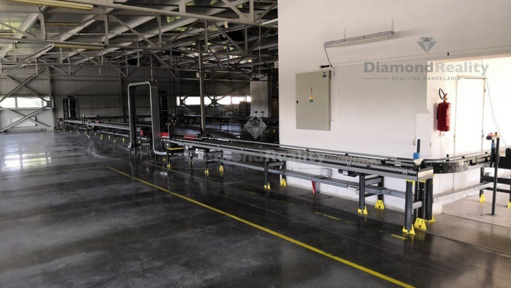 Na predaj logisticko-priemyselná budova v Malom  Šariši