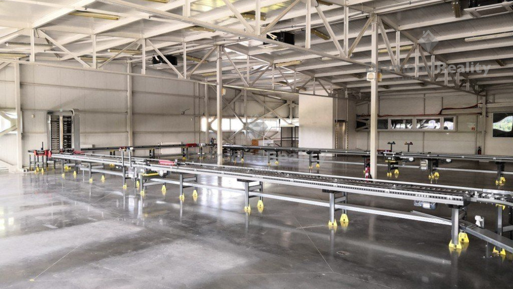 Na predaj logisticko-priemyselná budova v Malom Šariši