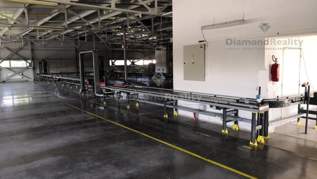 Na predaj logisticko-priemyselná budova v Malom Šariši