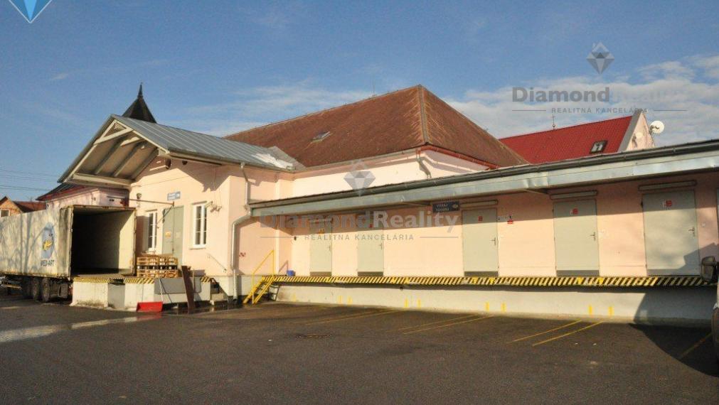 Na predaj logisticko-priemyselná budova v Malom Šariši