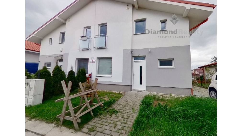 5izbový rodinný dom so záhradou v kľudnej lokalite v Rači - Novostavba