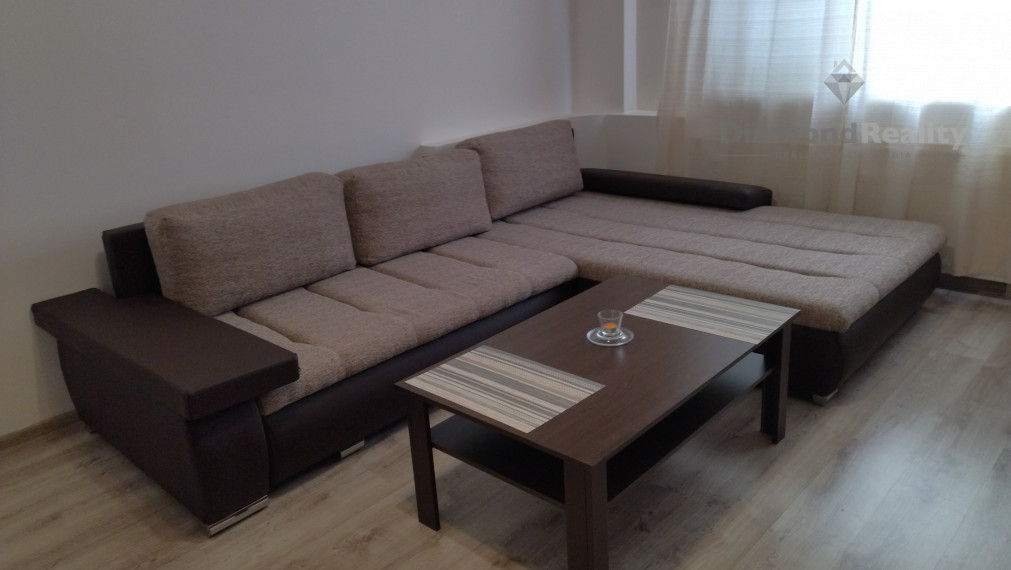 Na prenájom zariadený 1 izbový byt s balkónom, Na Hlinách, Trnava.