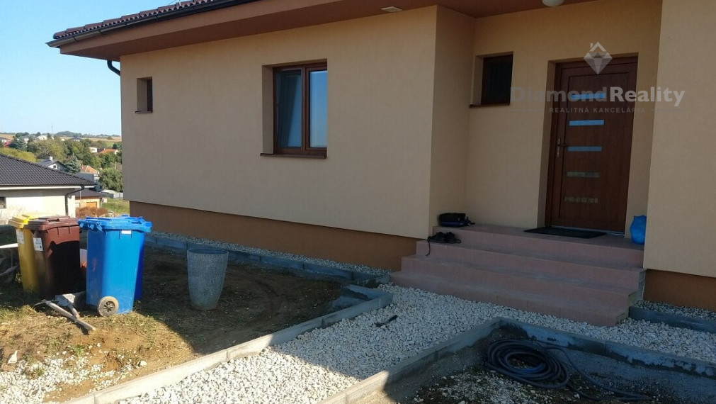 Na predaj novostavba Golianovo