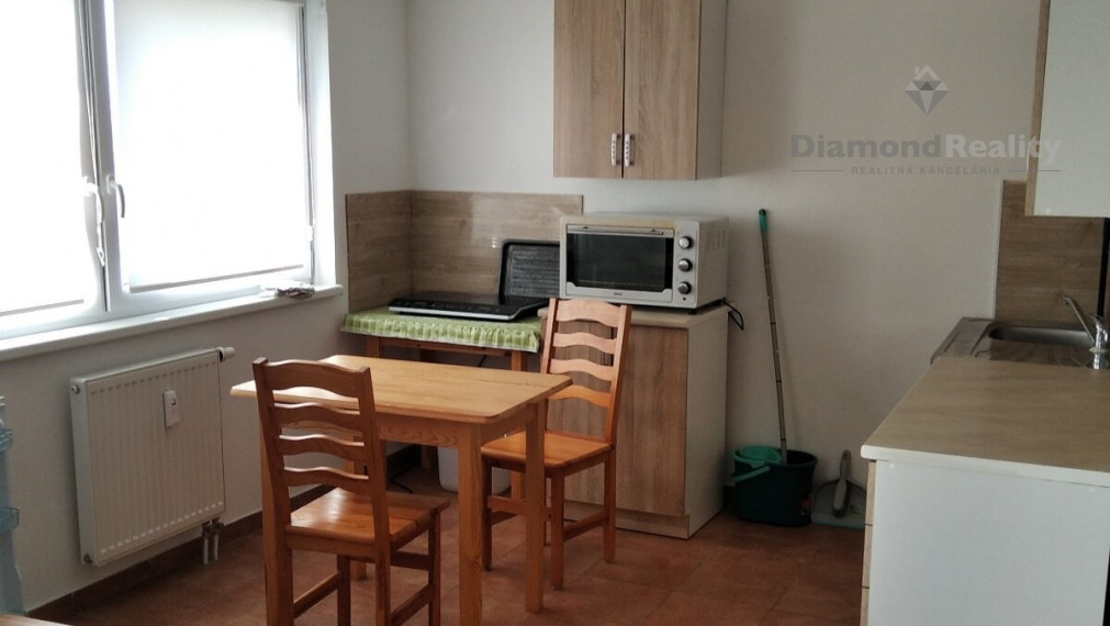Na prenájom pekný nový zariadený 2 izbový byt, pri Trnave, Cífer