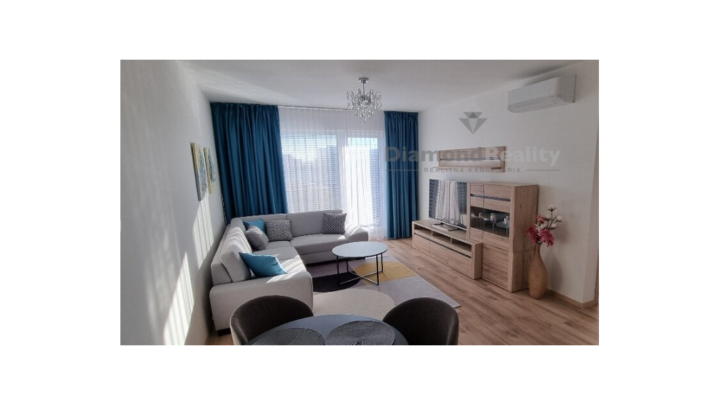 Na prenájom 2 izbový byt Nitra Tabáň 66 m2 s parkovaním