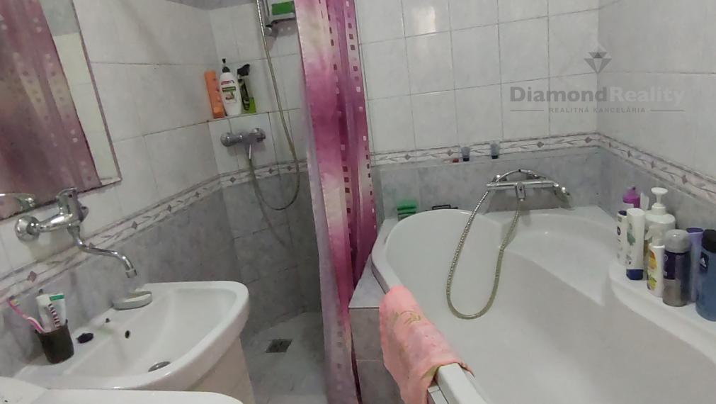 Na prenájom 2 izbový byt sídlisko Žitava Vráble