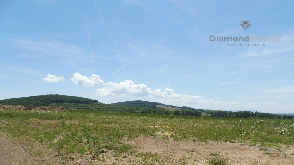 Na predaj pozemok 6151 m2, Rozhanovce