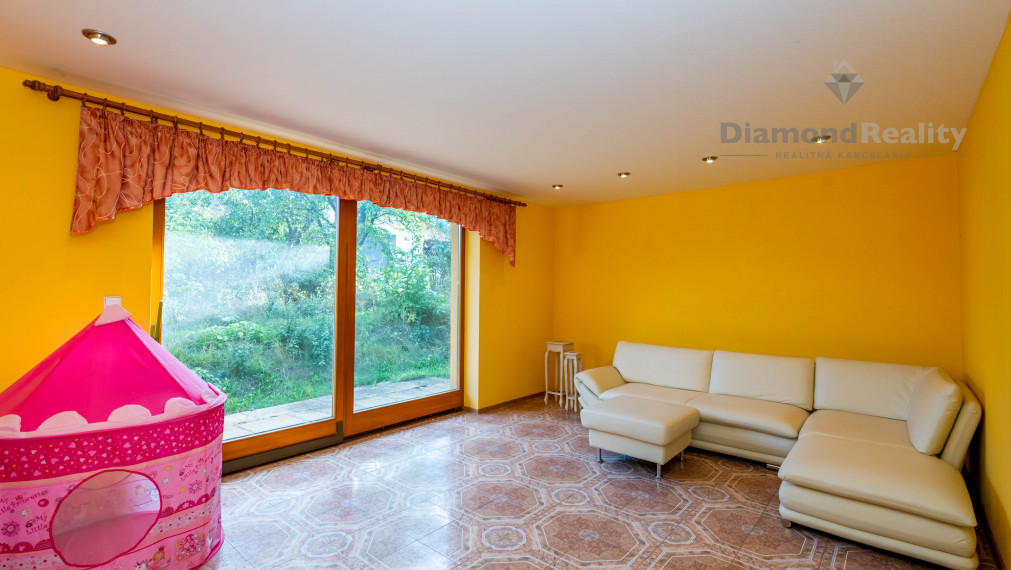 Na predaj rodinný dom K Surdoku