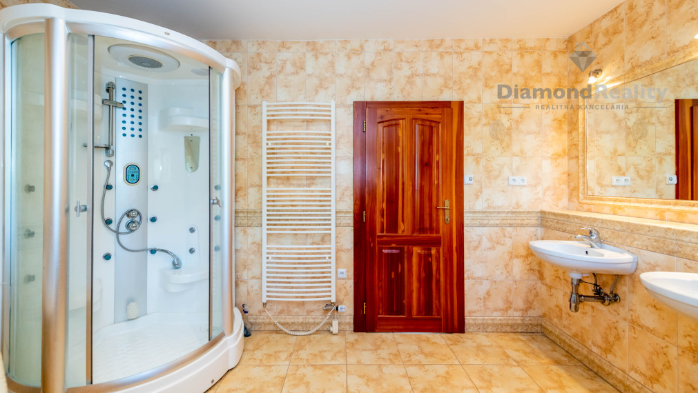 Na predaj rodinný dom K Surdoku