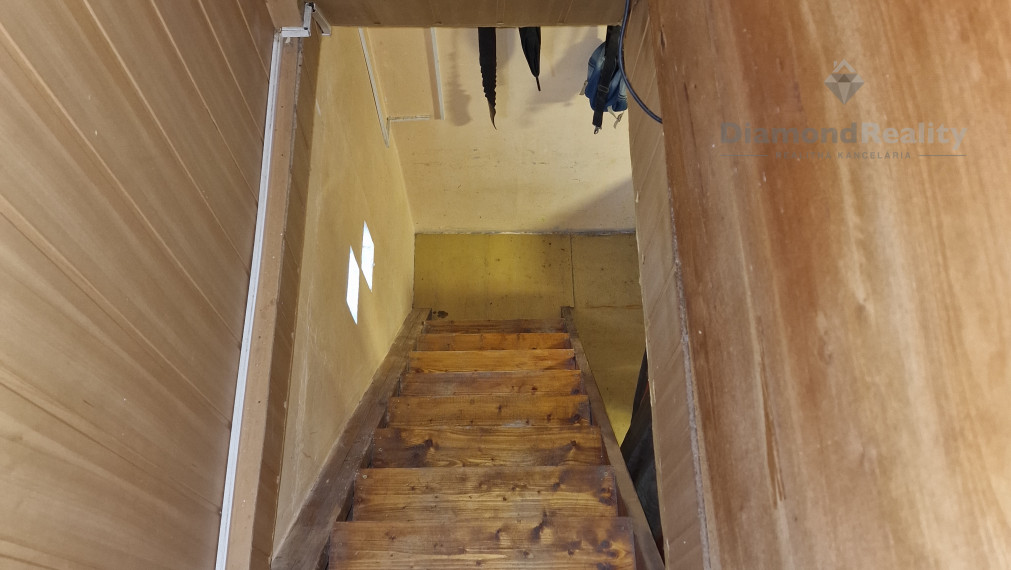 Na predaj záhrada s chatkou v peknej lokalite, Kokšov - Bakša pri jazere s mólom